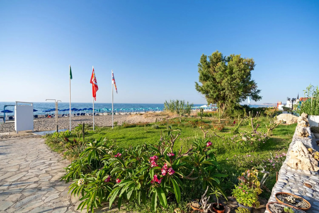 Hotel Kathrin Beach