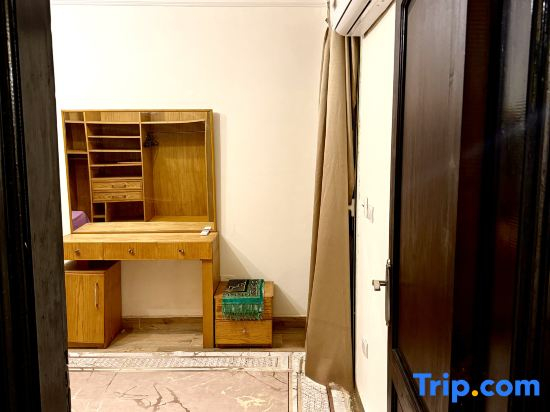 Modern 2 Bedroom Apartment in El Sheikh Zayed, Egypt