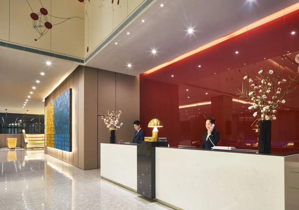 Q-Box Hotel Shanghai Sanjiagang