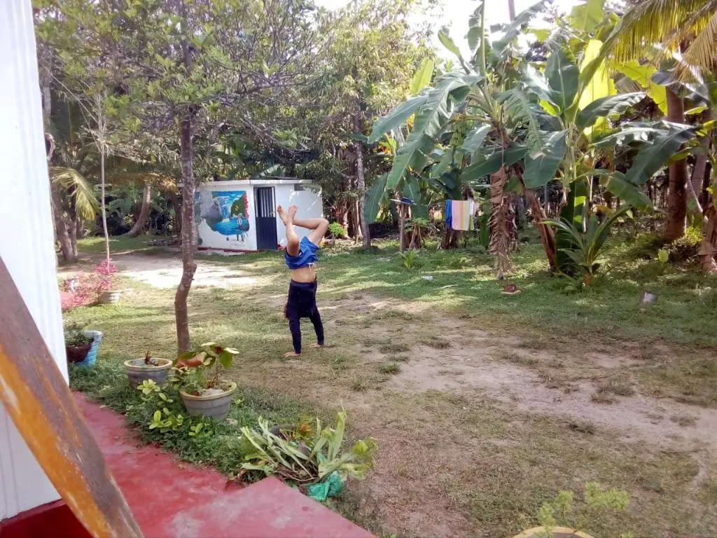 Siri medura surf yoga meditation guesthouse and hostel