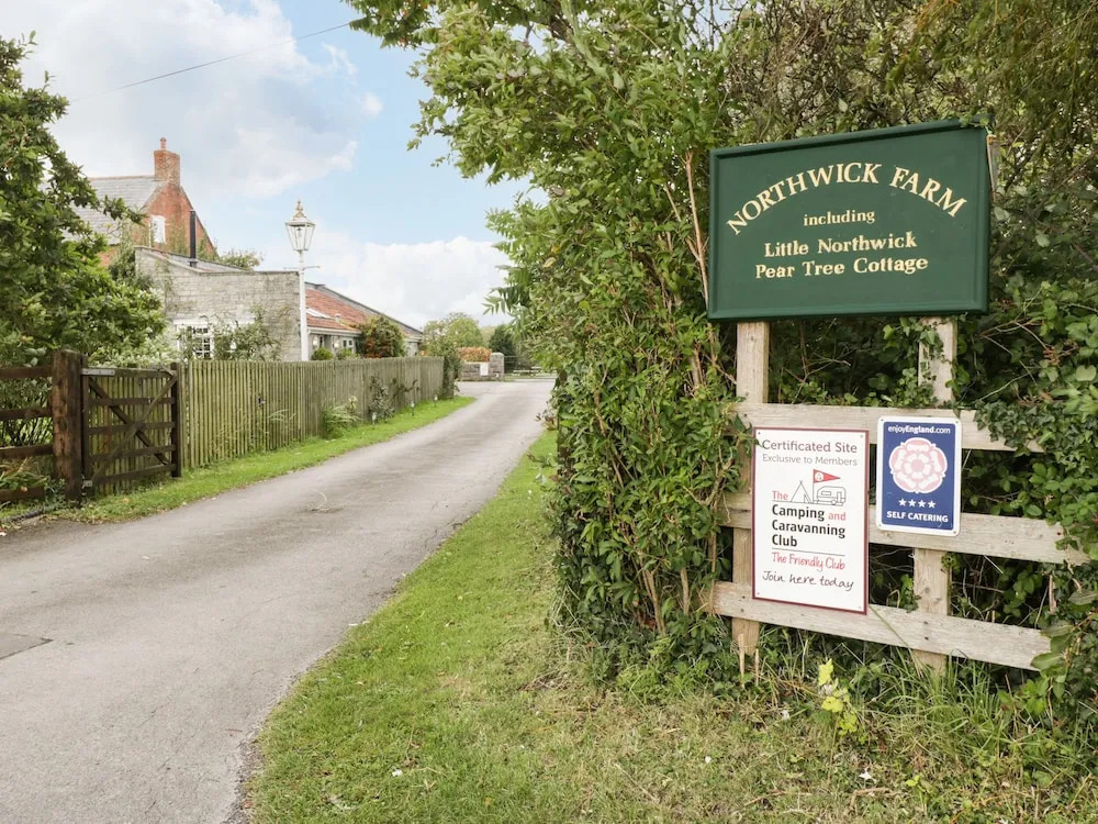 Pear Tree Cottages
