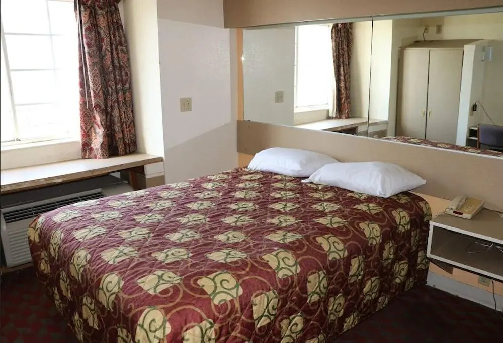 Classic Inn San Marcos, TX
