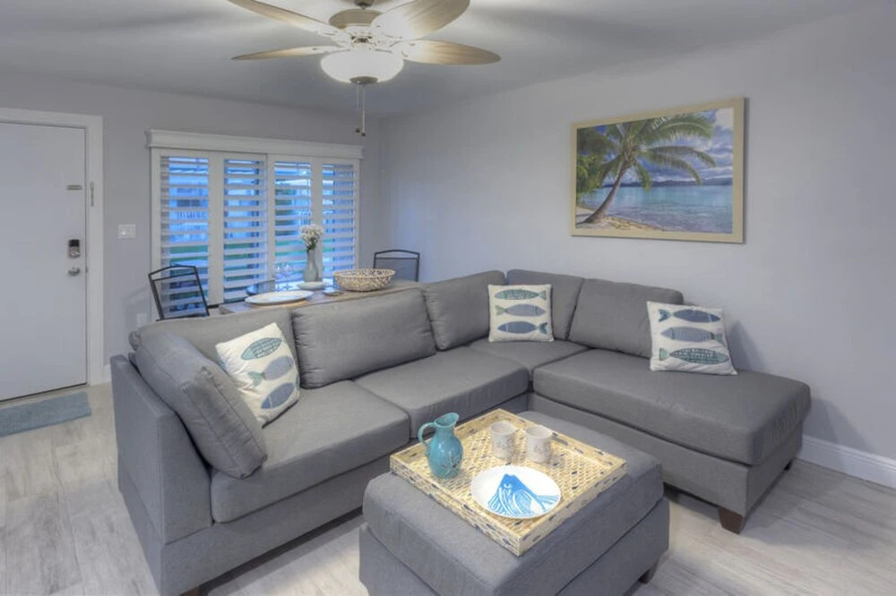 Coronado Arms B7 by Ocean Properties