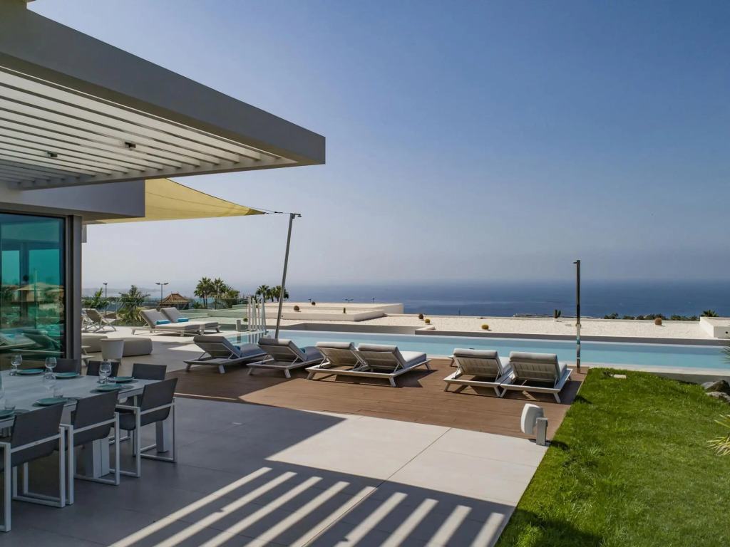 Exclusive Villa on Tenerife with Infinity Pool, Zen Garden