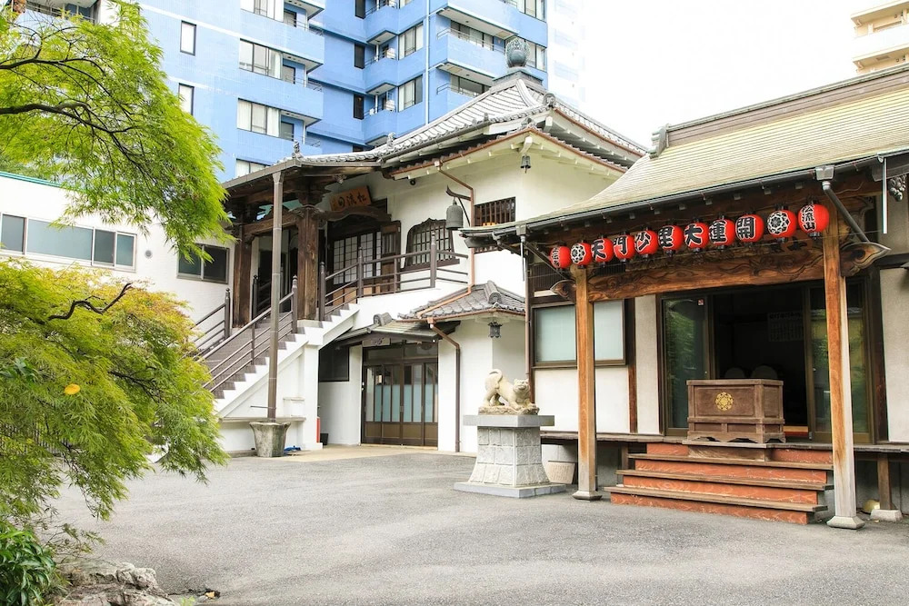 Temple Hotel Shoden-ji