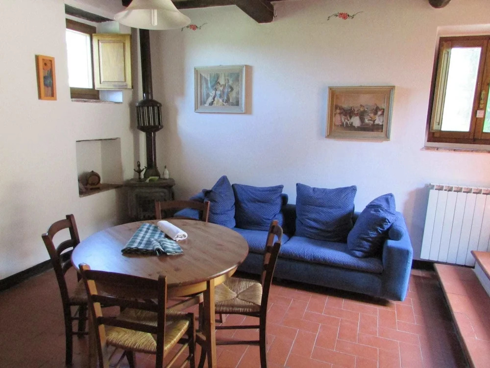 Borgo Castelvecchi