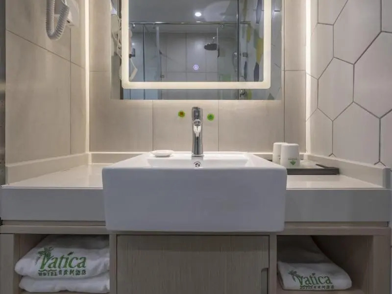 Vatica Hefei Huangshan Road Yuexi Road Hotel
