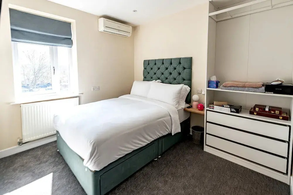 82A Dalston Lane Terrace
