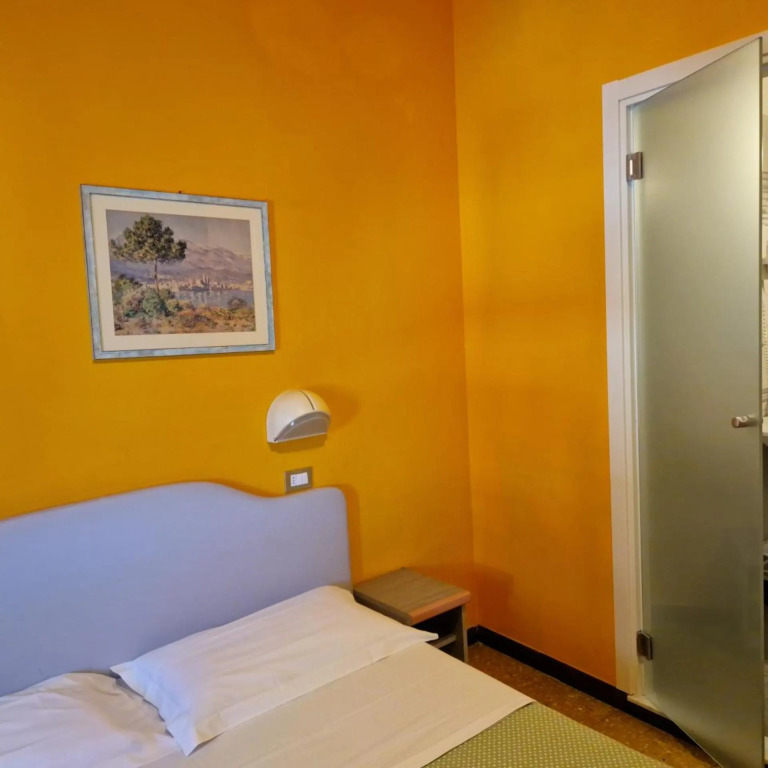 Hotel Sud Est by Fam Rossetti