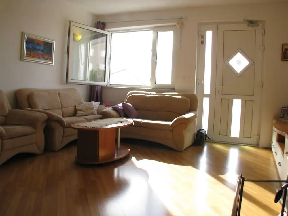Apartment Lucija