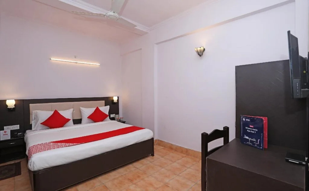 Hotel R Paradise by OYO Rooms