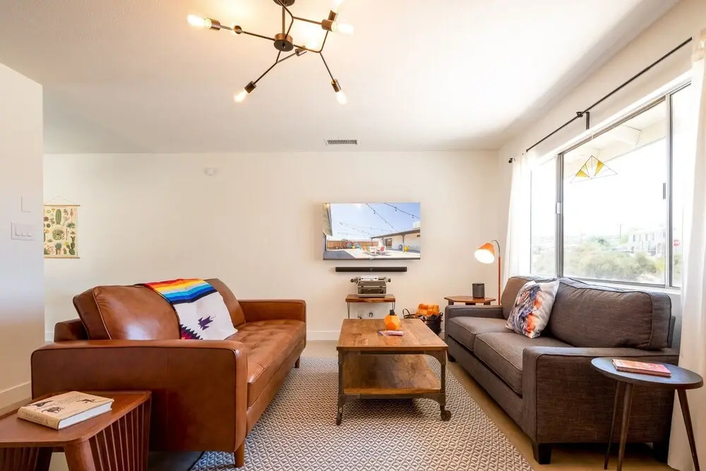 The Rockhopper - Hot Tub, Fire Pit & Walk To Downtown Jt! 4 Bedroom Home by RedAwning