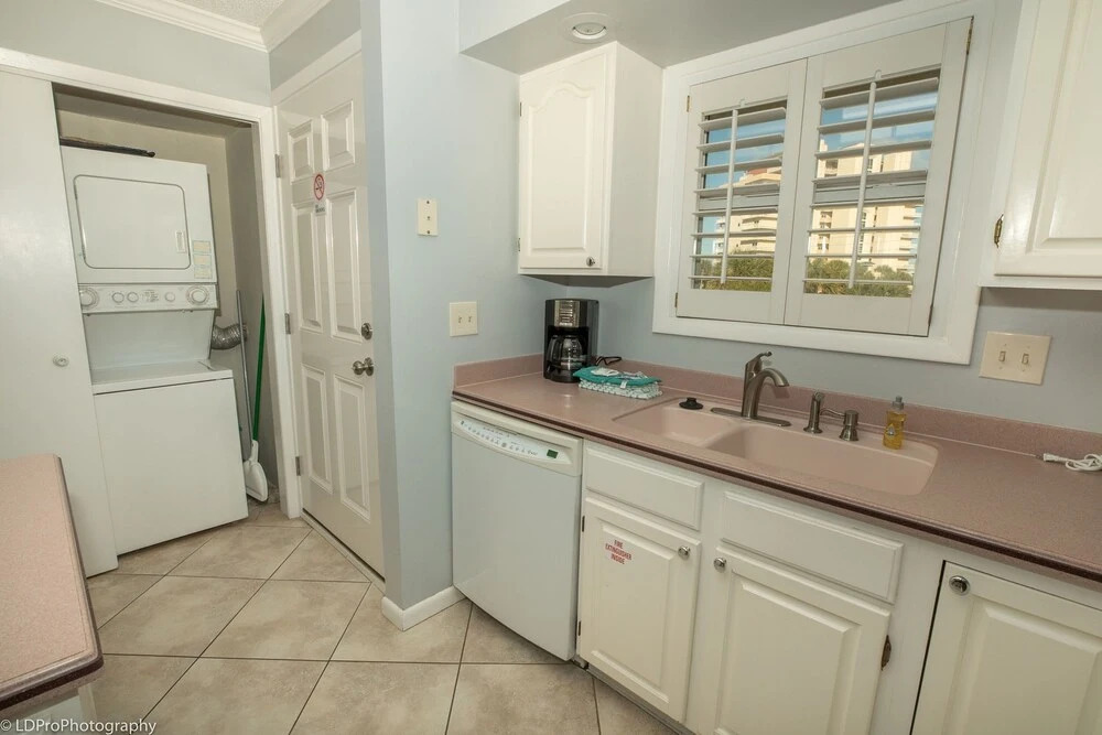 Sandpiper Cove 2119 1 Bedroom Condo by RedAwning
