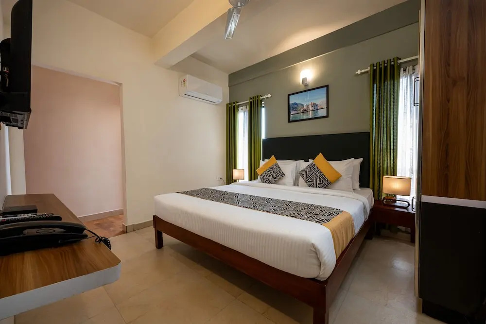 CJ GRANDE by Jesway Hotels & Resorts