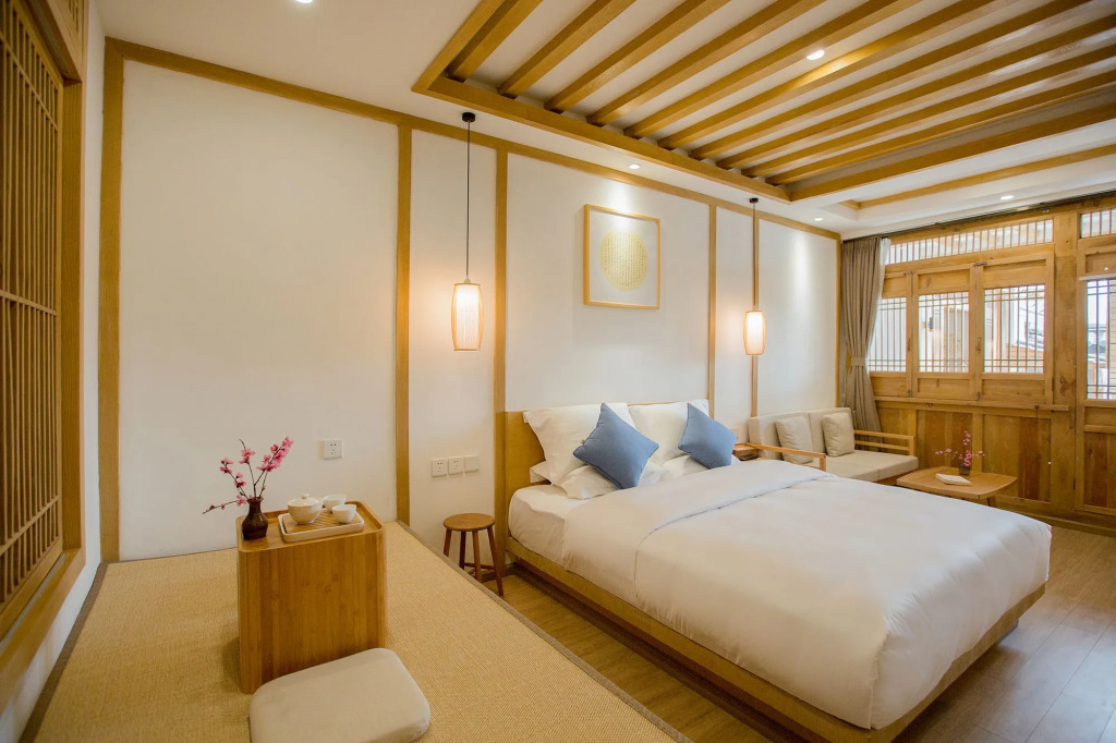 Jianshe Inn
