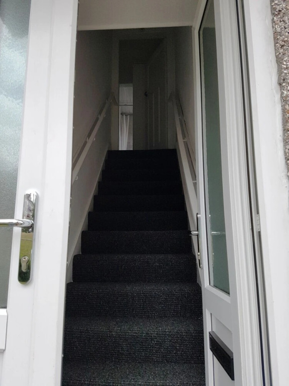 3 Bedroom Apartment Near King's Park