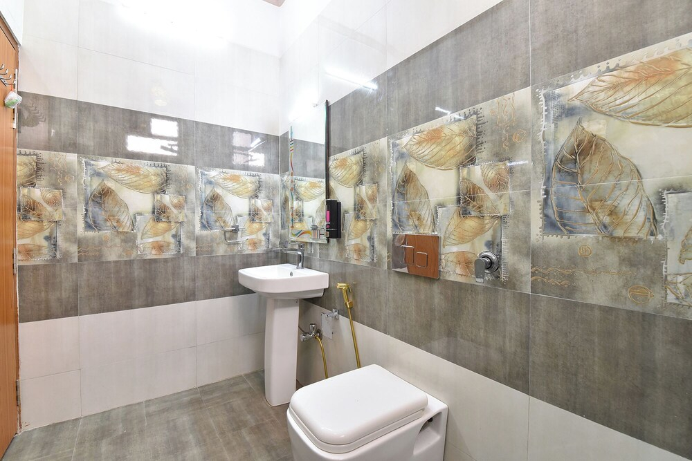 Fabhotel Nimabal Dhani
