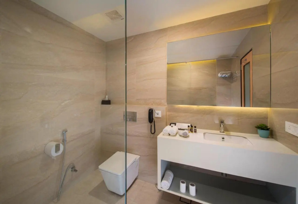 10 Park Street Hotel & Banquets