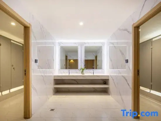 Rezen Hotel Kun Ming (Yunda West Road)