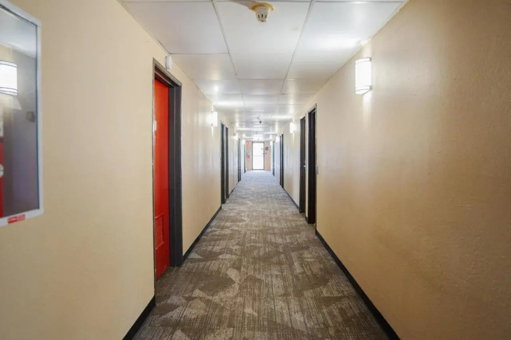 Motel 6 Litchfield, IL
