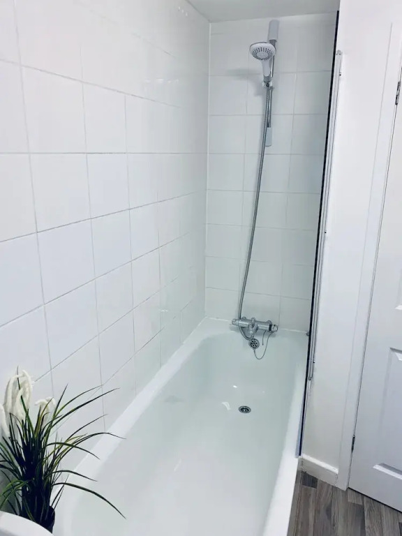 SA Today Apartments Guildford