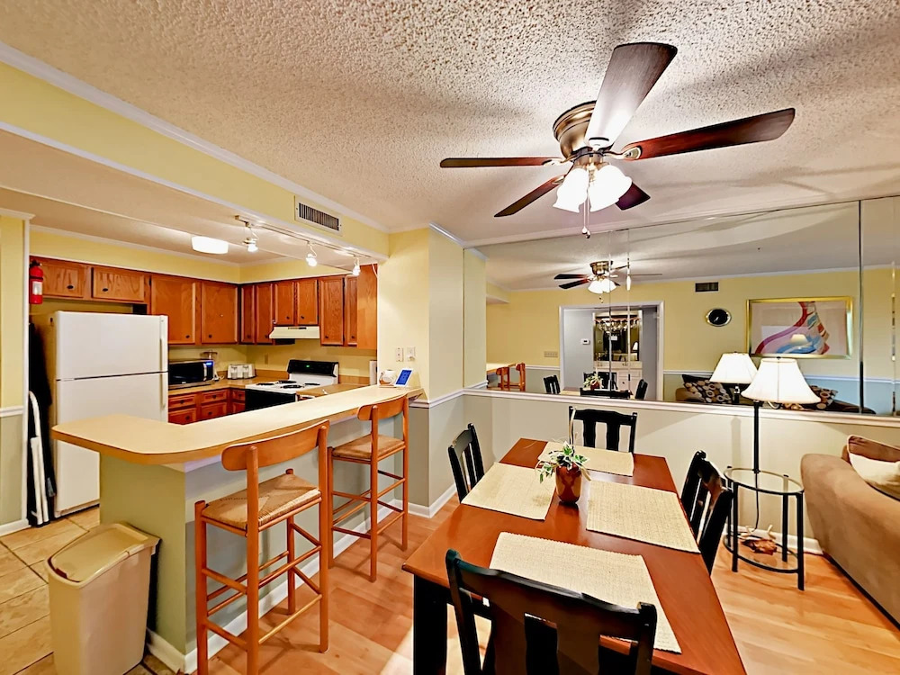9580 Shore Drive Condo Unit 107
