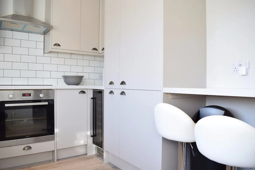 2 Bedroom Flat in Canada Water