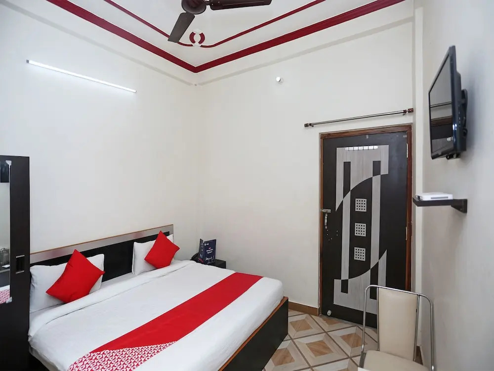 OYO 13095 Ganesh Mangal Guest House