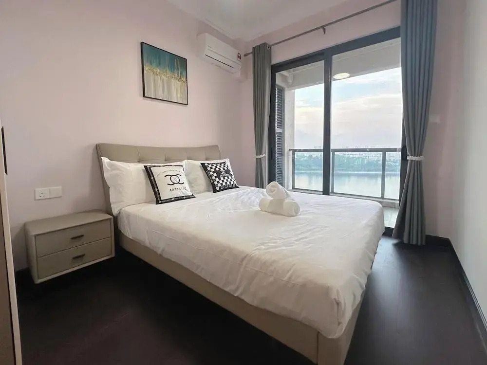 R&F Superior Homestay By Han Lin Sojourn