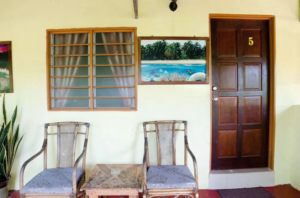 ZEN Rooms Anak Tasik Besar