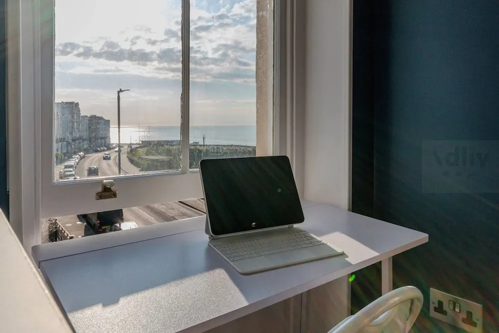 Stunning Sea View Georgian Retreat by Adliv