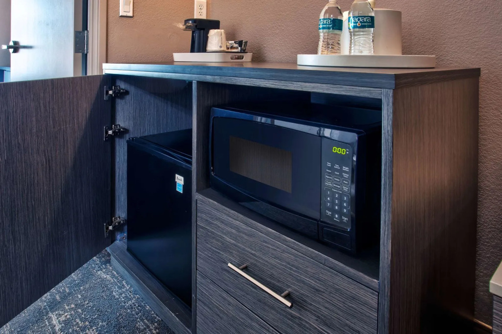 Hampton Inn & Suites By Hilton- Newark Airport Elizabeth