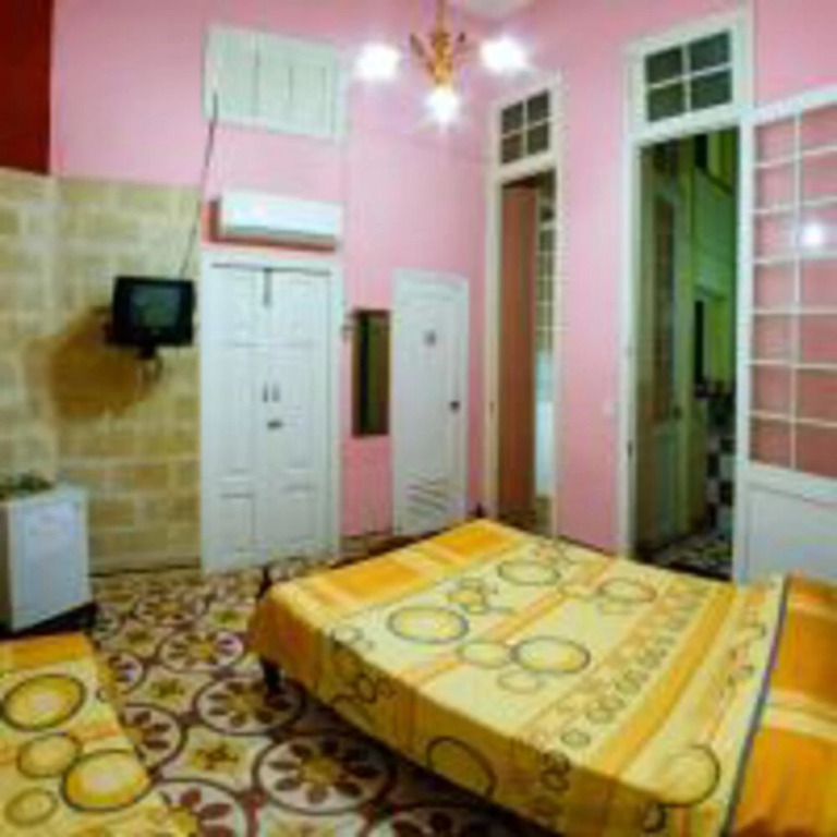 Yamila House