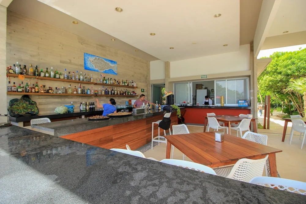 Golf View Luxury Condo hosted by Olahola