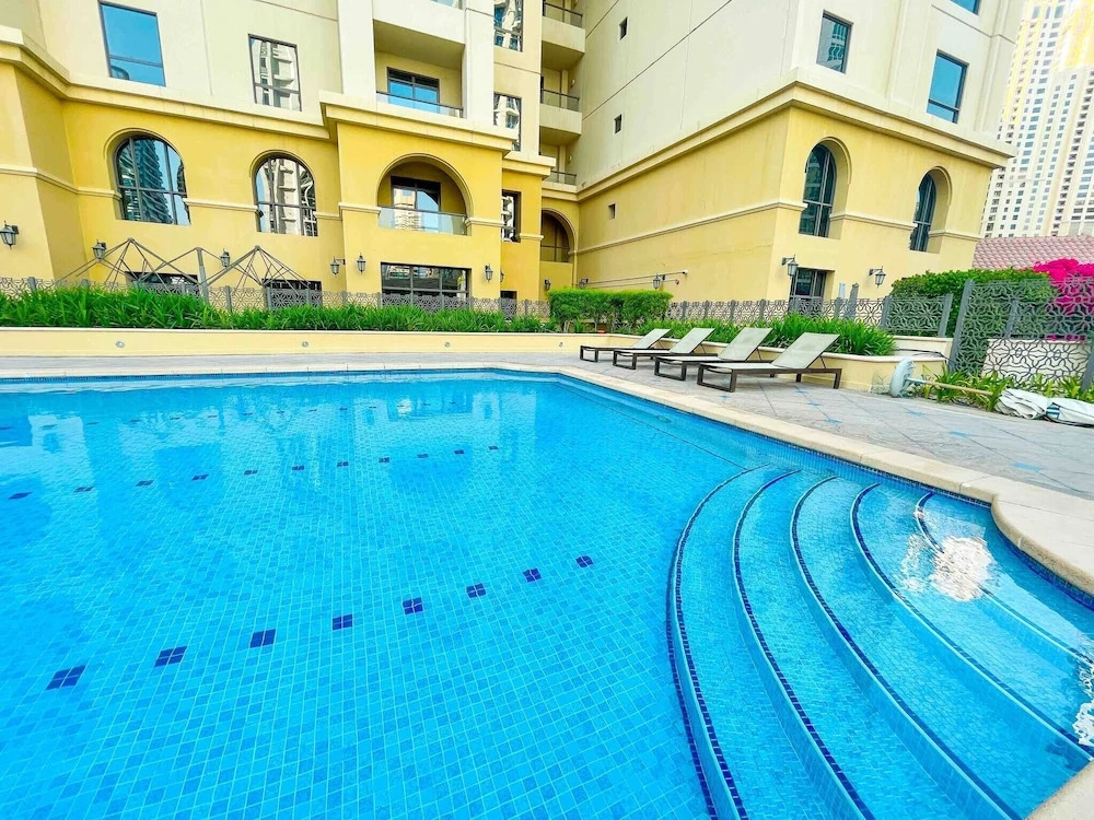 Deluxe Furnished 2br On Jbr With Balcony