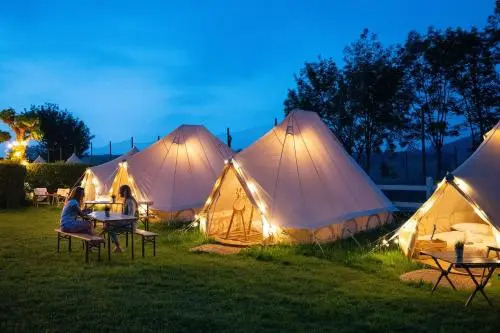 Santillana Bungalow & Glamping Resort
