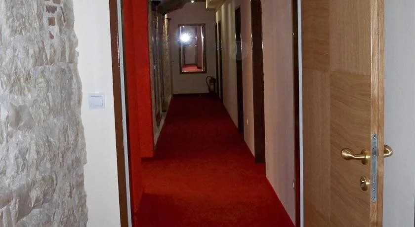 Hotel Carpymore
