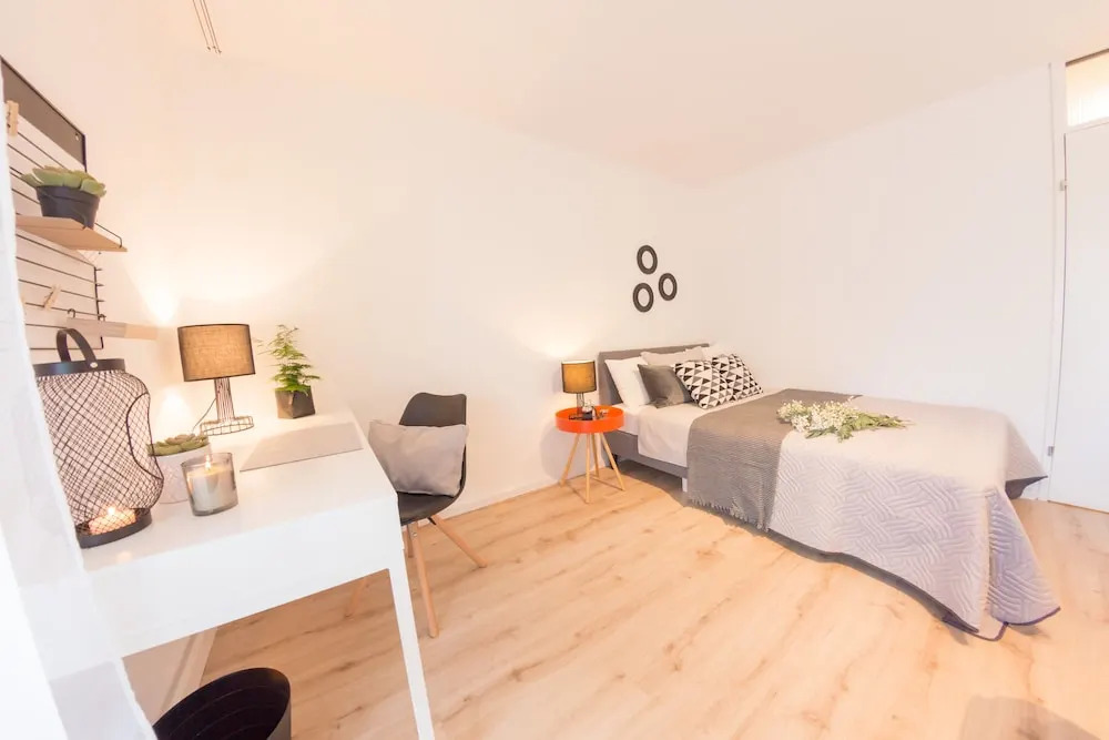 Holiday Apartment Achalm Sonnenterrasse