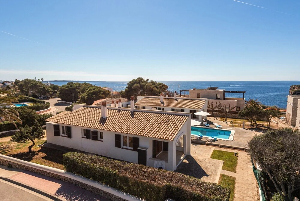 Apartamentos Calan Brut
