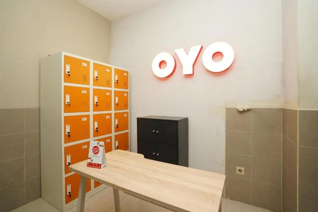 OYO 1541 Padang Pasir C-12 Residence