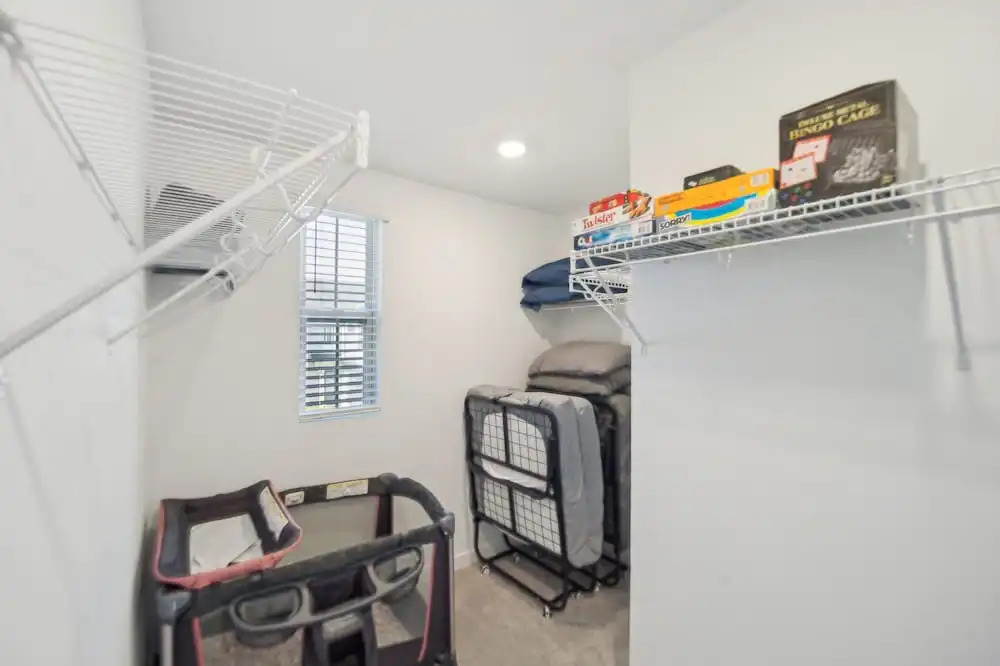 Spacious Davenport Retreat Near Disney 3 Bedroom Home