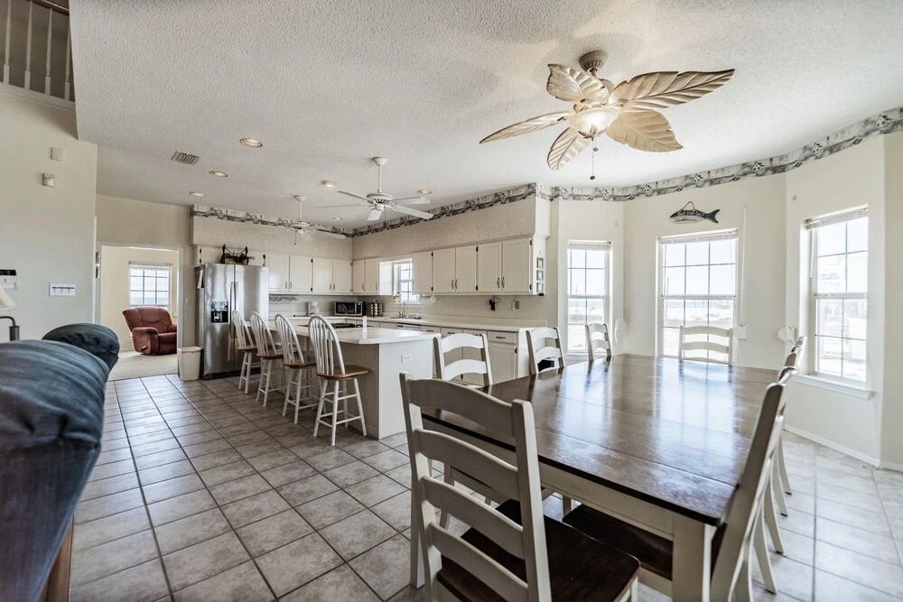 Relaxation - Large Bay Front Home Has Everything You Need For The Perfect Dauphin Island Family Holiday! 3 Bedroom Home by RedAwning