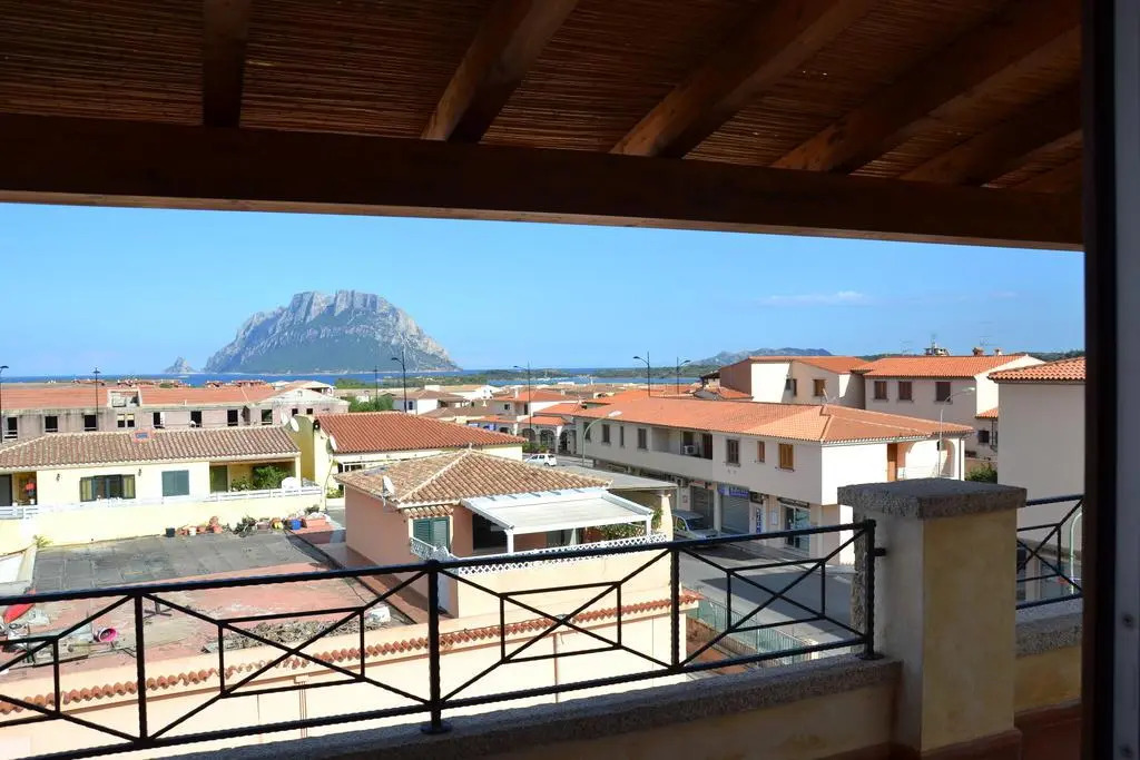 Residence Le Ginestre / Ataras