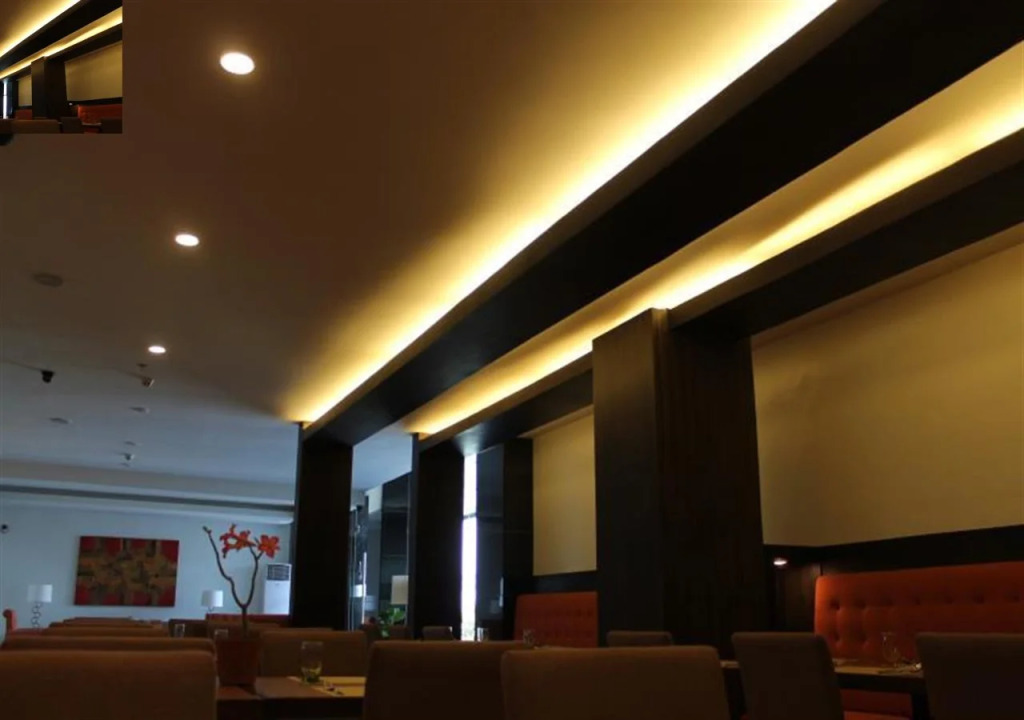 Top Star Hotel