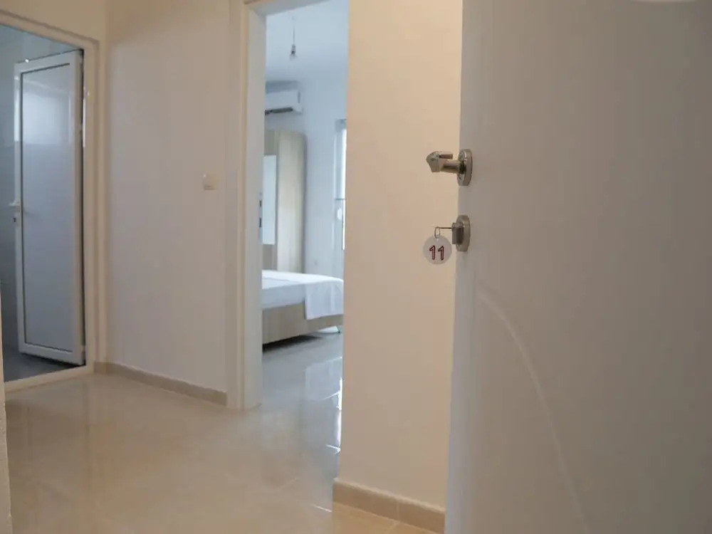 Mimi Lux Apartments