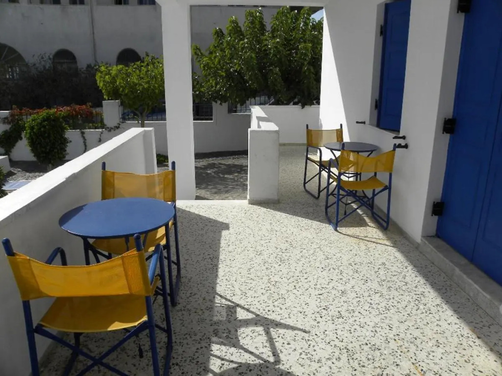 Nissos Thira