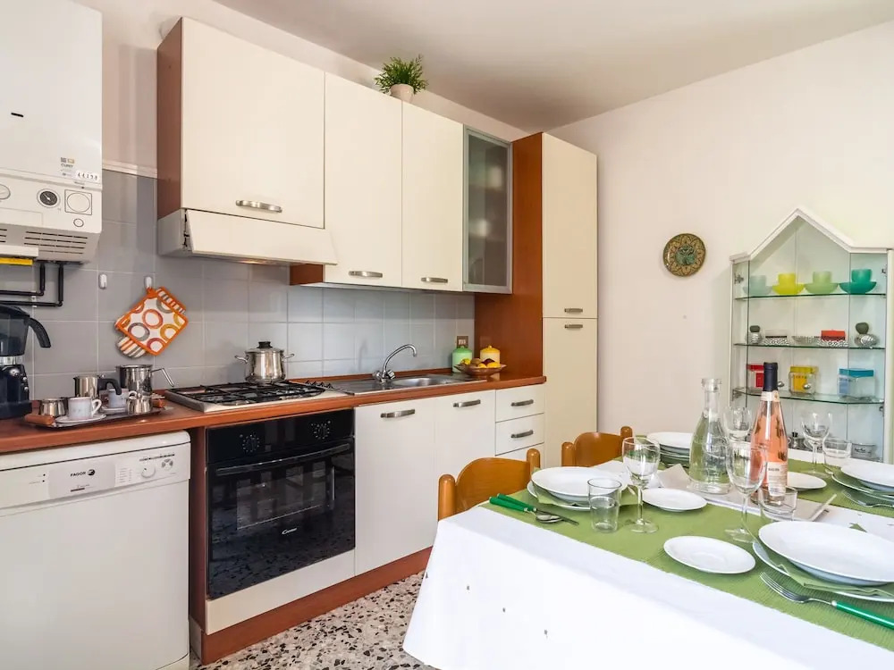 Peaceful Apartment in Grovedona Italy Near Lake