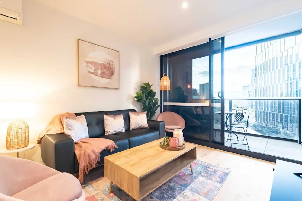 Central 2 Bedroom Apartment in Southbank