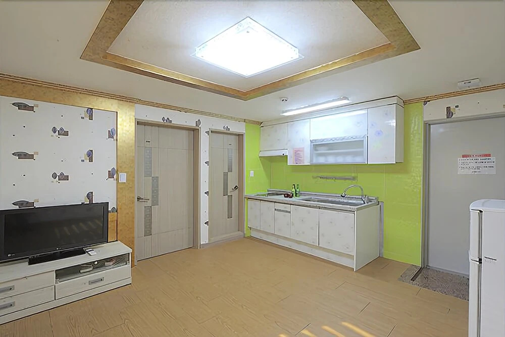 Daecheon Mama Pension