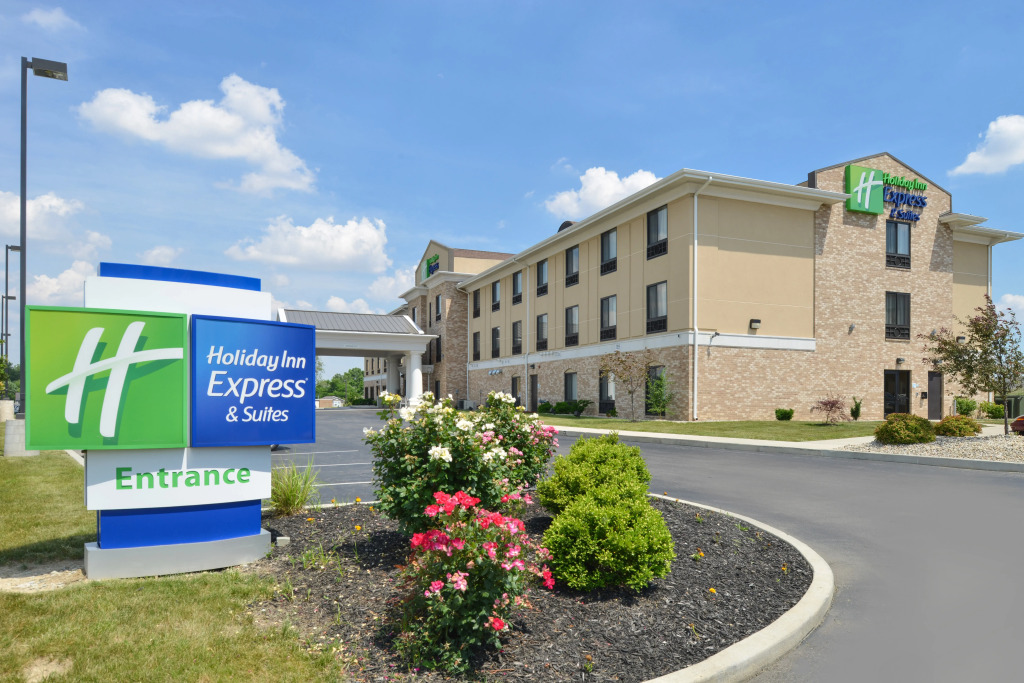 Holiday Inn Express & Suites Greenfield by IHG